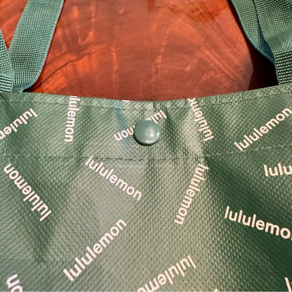New Lululemon Large Reusable Shopping Tote Rainforest Green